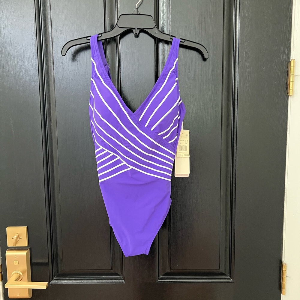 Gottex Embrace V-neck Surplice Purple and White One Piece Swimsuit NWT size 6